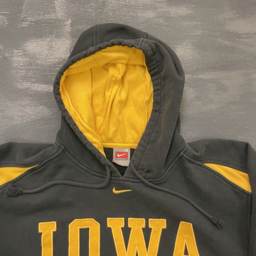 vintage Nike Iowa Hawkeyes black and yellow pullover hoodie men medium 2000s y2k - Picture 6 of 14